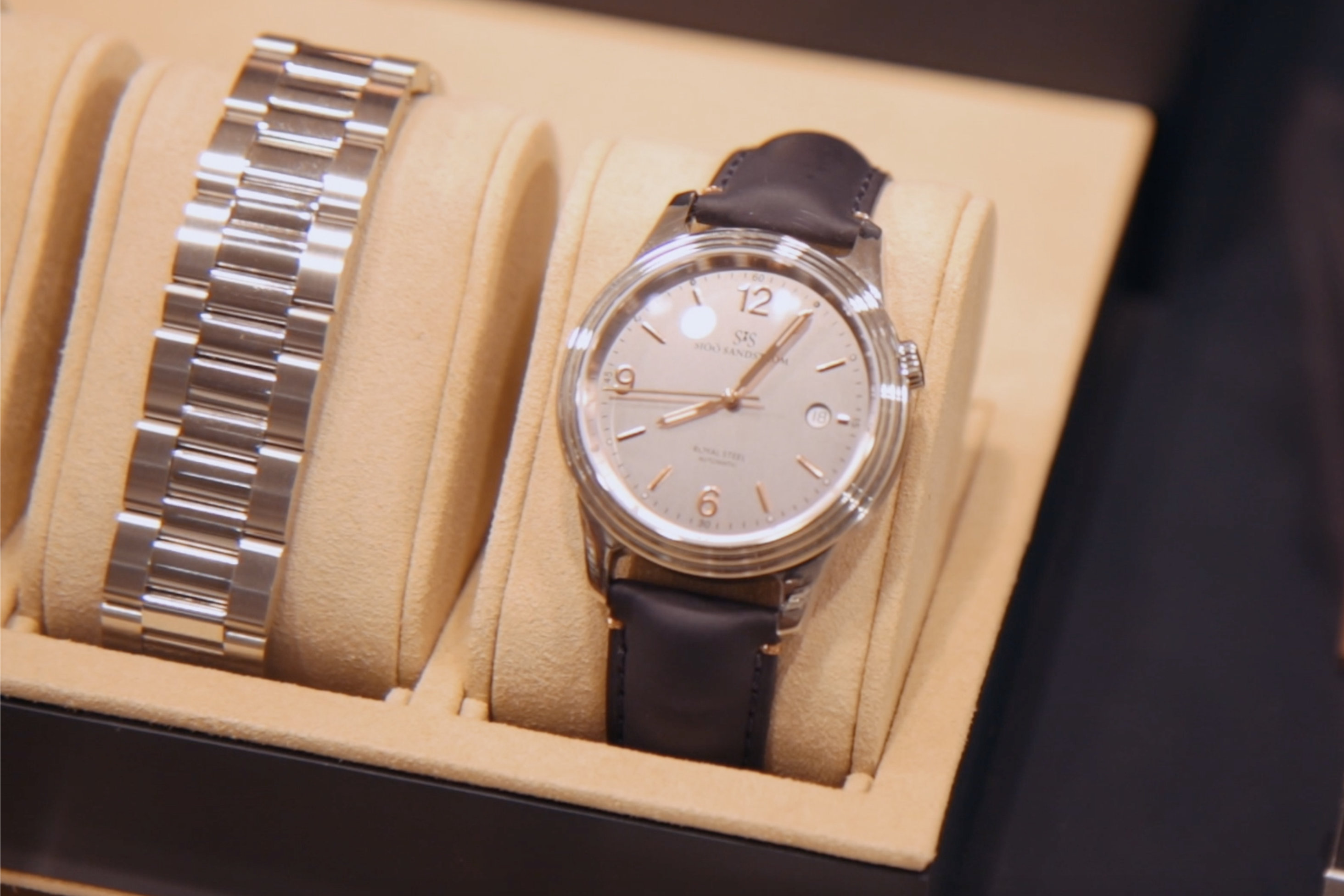 Reklamfilm för Stjärnurmakarna som säljer klockor och armbandsur i Landskrona